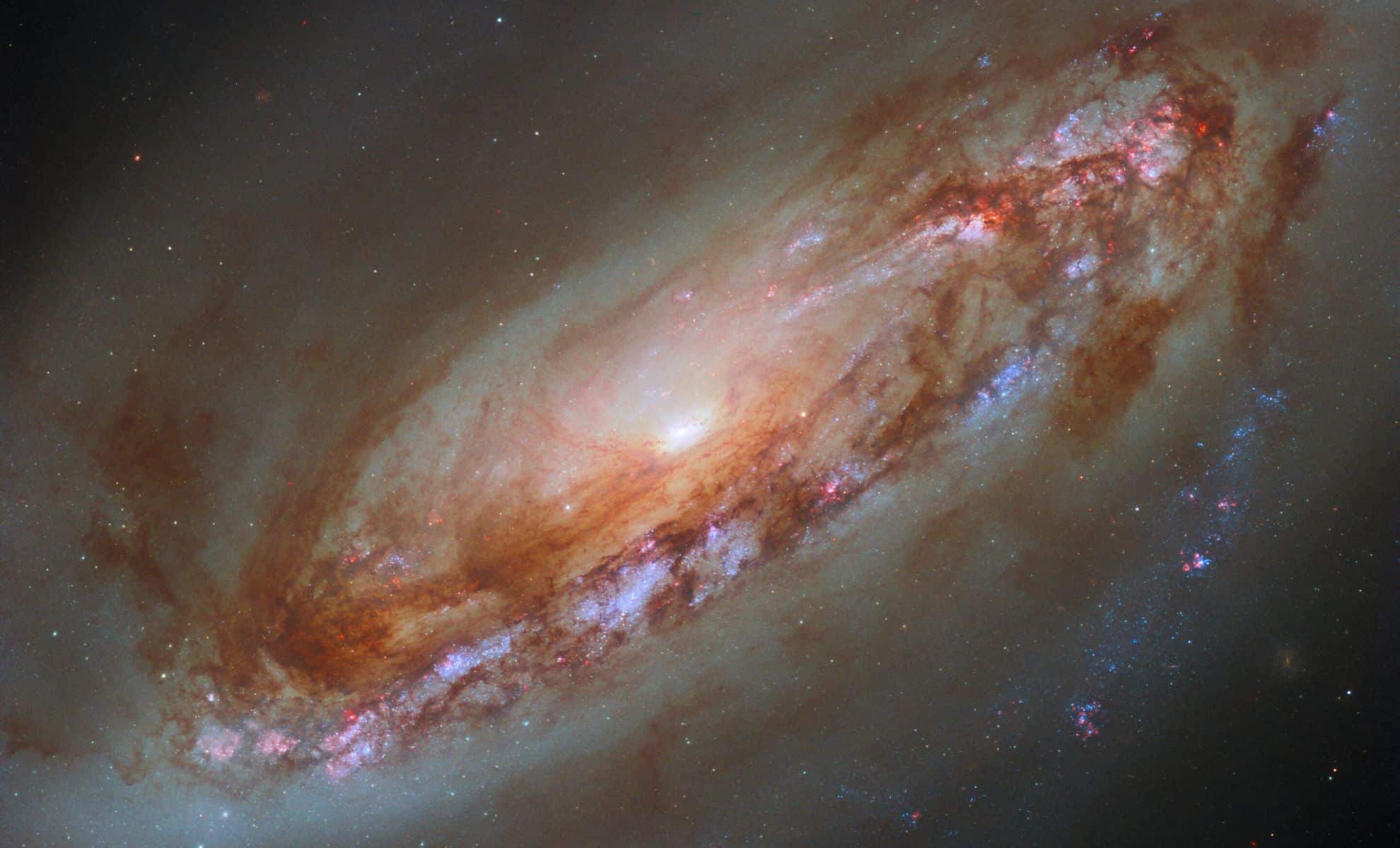 Hubble Captures Breathtaking Image Of M90, A Galaxy Speeding Toward Earth
