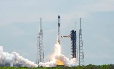 SpaceX Launches Mission To Retrieve Stranded Nasa Astronauts From The Iss