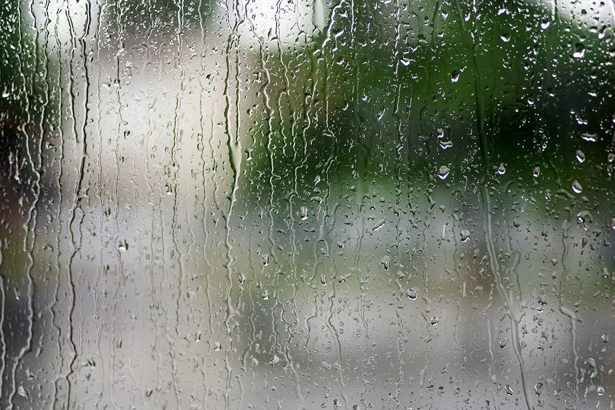 Windows Of The Future Transforming Rain Into Electricity