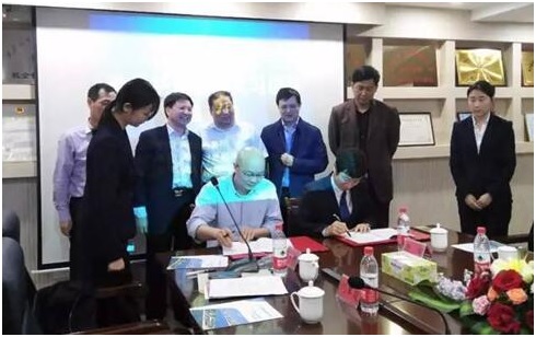 星空(中国)侨亚星空官方网页版参加赴日护理技能实习项目推介会并签署战略合作协议