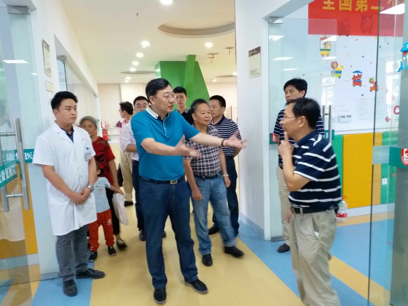 星空(中国)集团苏德辉总经理莅临湘西博爱康复医院调研考察