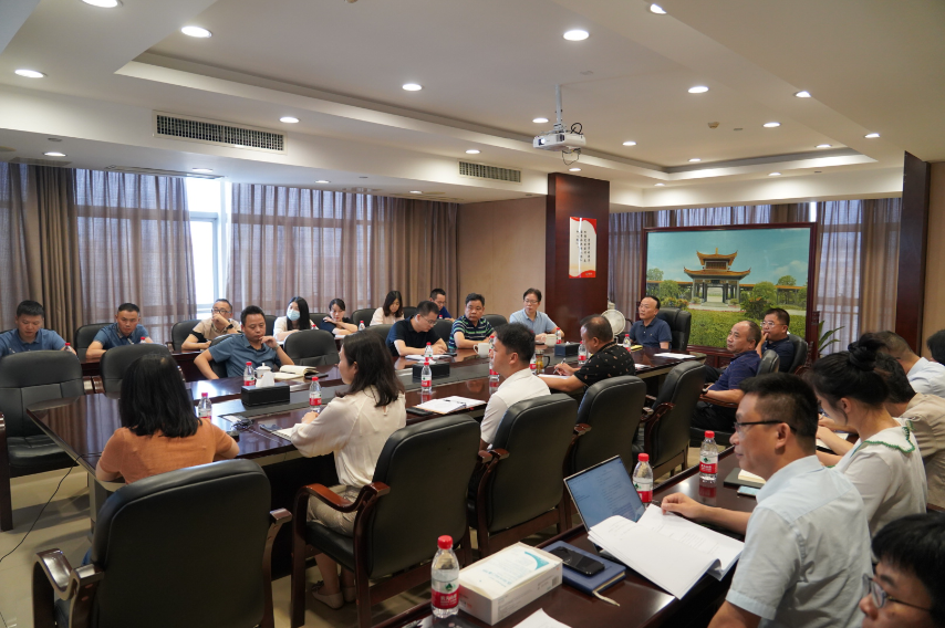 星空官方网页版纪委组织观看廉政警示教育片