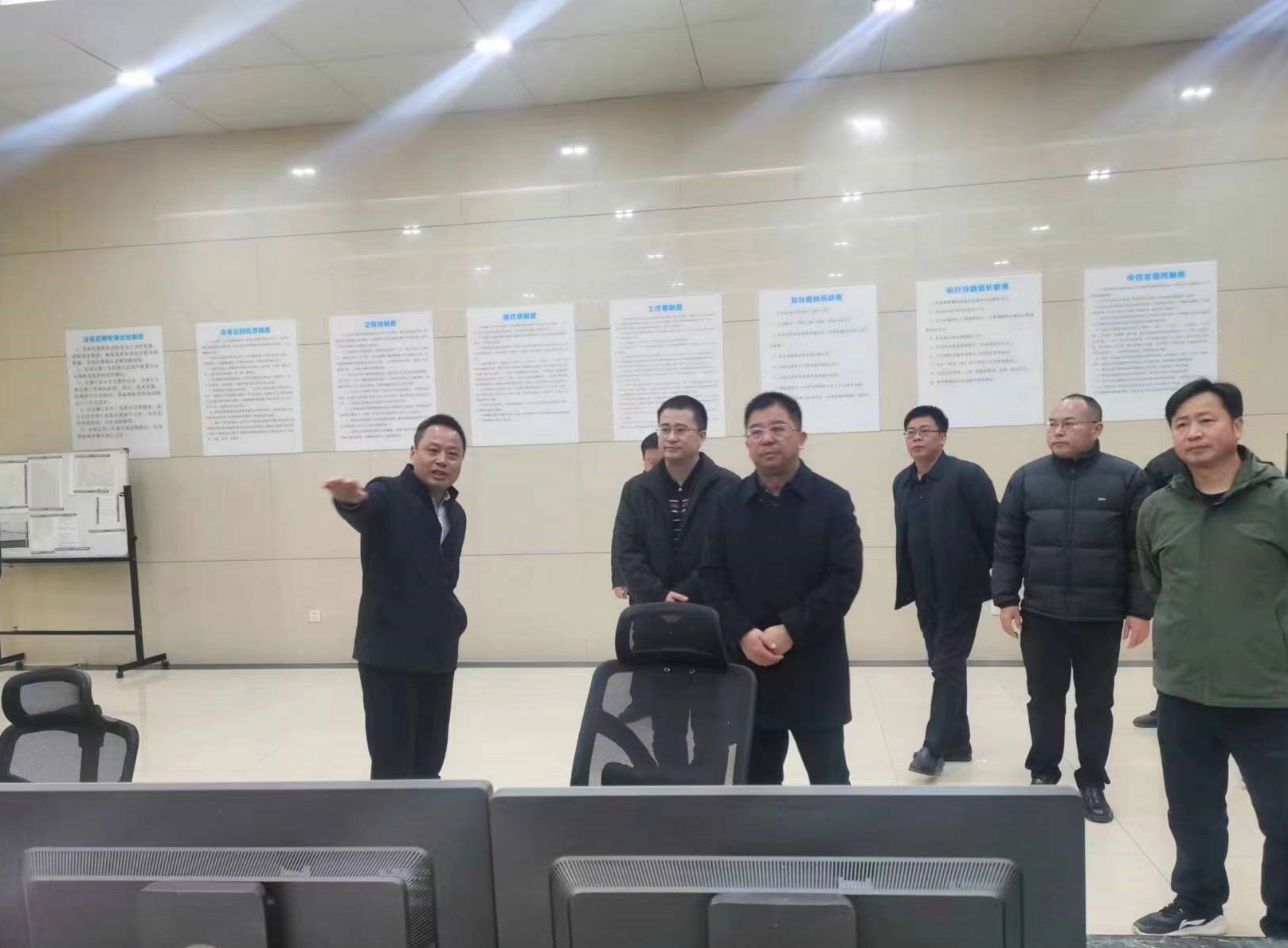刘志刚带队赴株洲航电分星空官方网页版检查并看望慰问一线职工