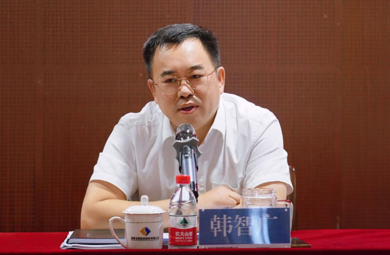 星空(中国)召开总部定员工作动员部署会议