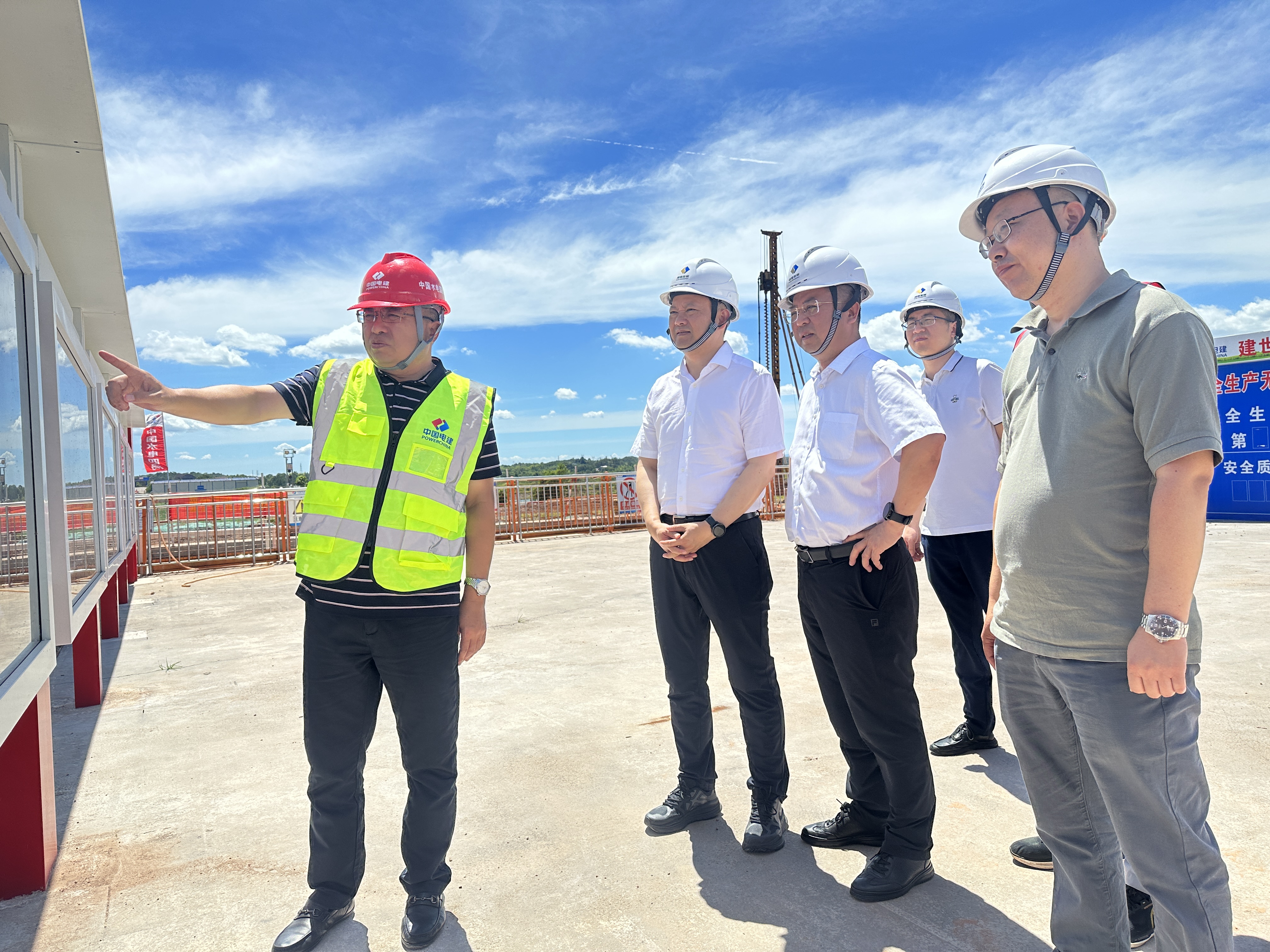 张小雁带队调研督导株洲航电分星空官方网页版项目建设及安全生产工作